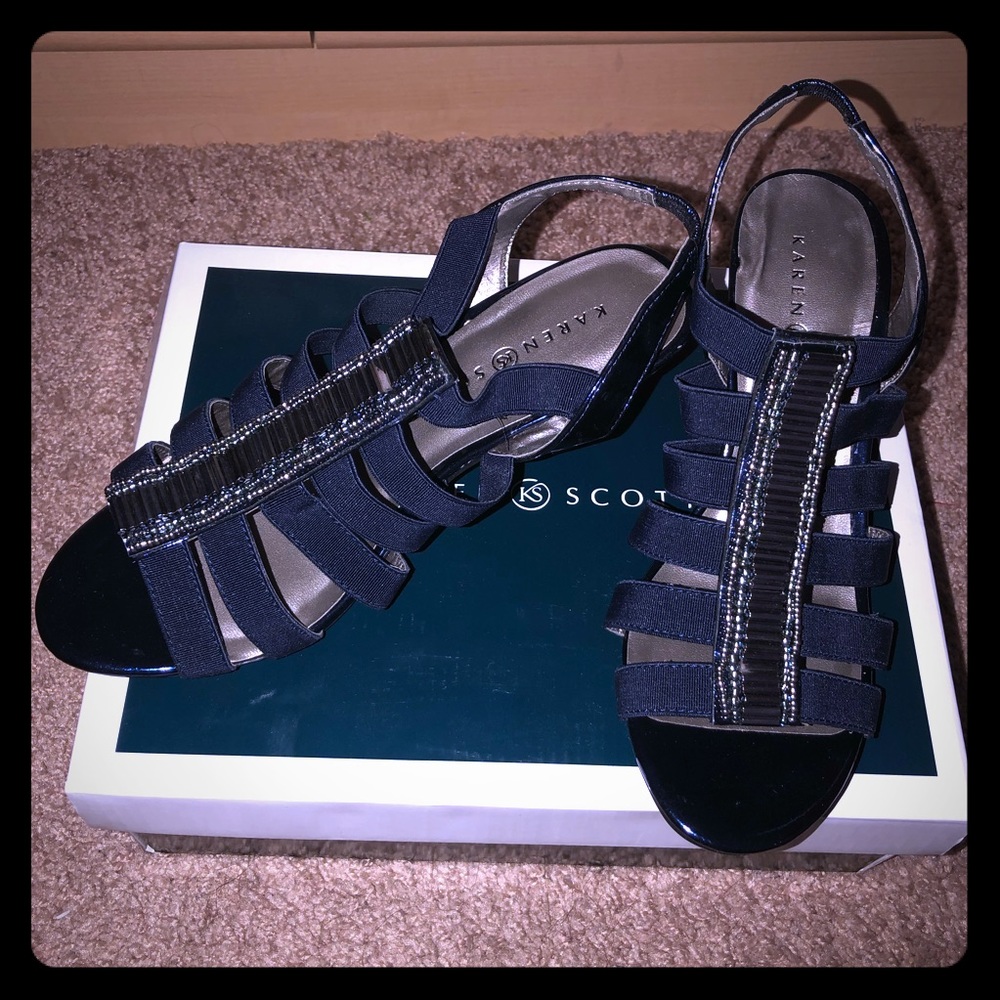 Karen Scott Heels | Niomi Bead Stretch | Navy